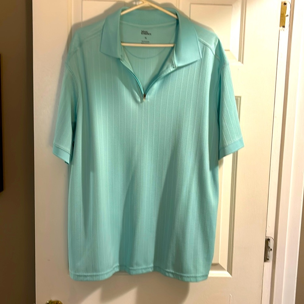 Marc Edward’s seafoam green color Shirt